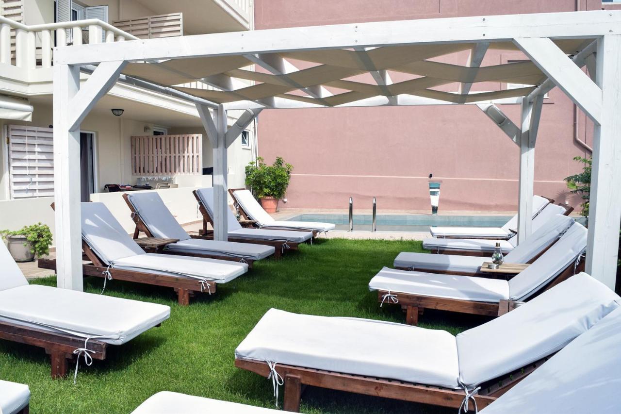 Mithos Premium Rooms Agia Marina  Екстер'єр фото