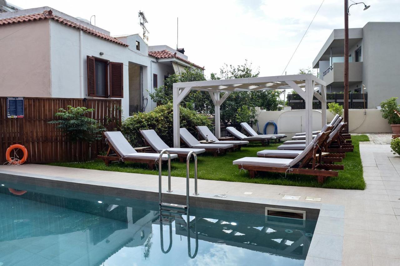 Mithos Premium Rooms Agia Marina  Екстер'єр фото