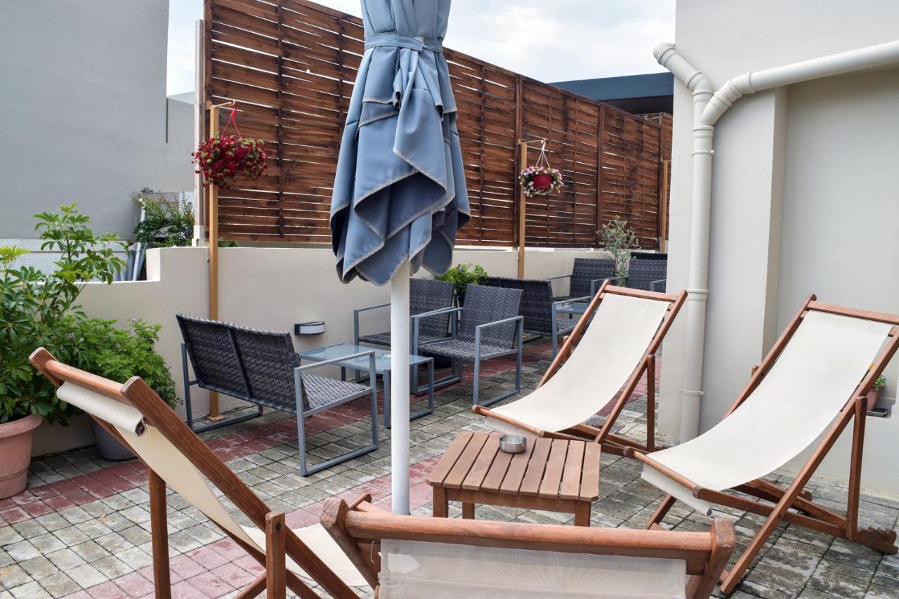 Mithos Premium Rooms Agia Marina  Екстер'єр фото