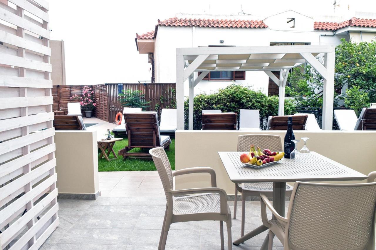 Mithos Premium Rooms Agia Marina  Екстер'єр фото
